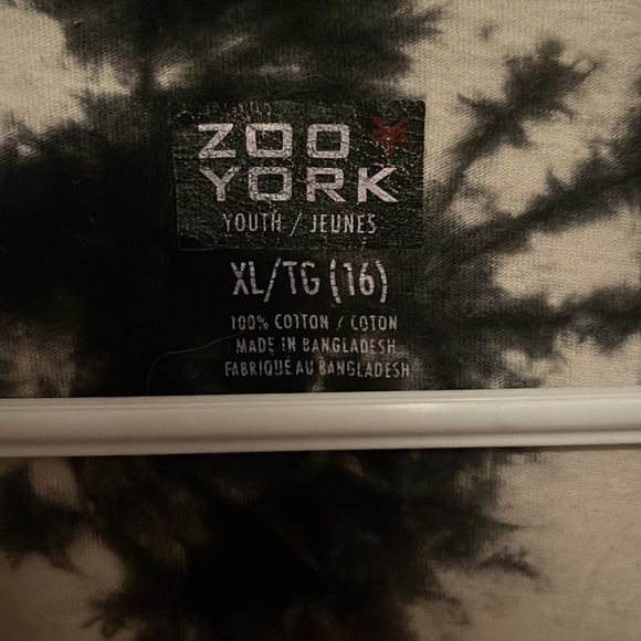 Zoo York shirt - Picture 2 of 3